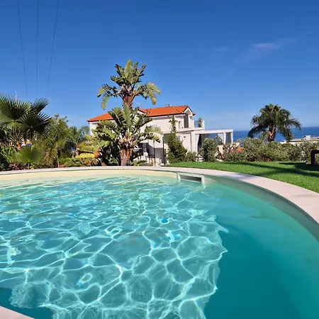 Oasis - Sea View Pool, * 산레모